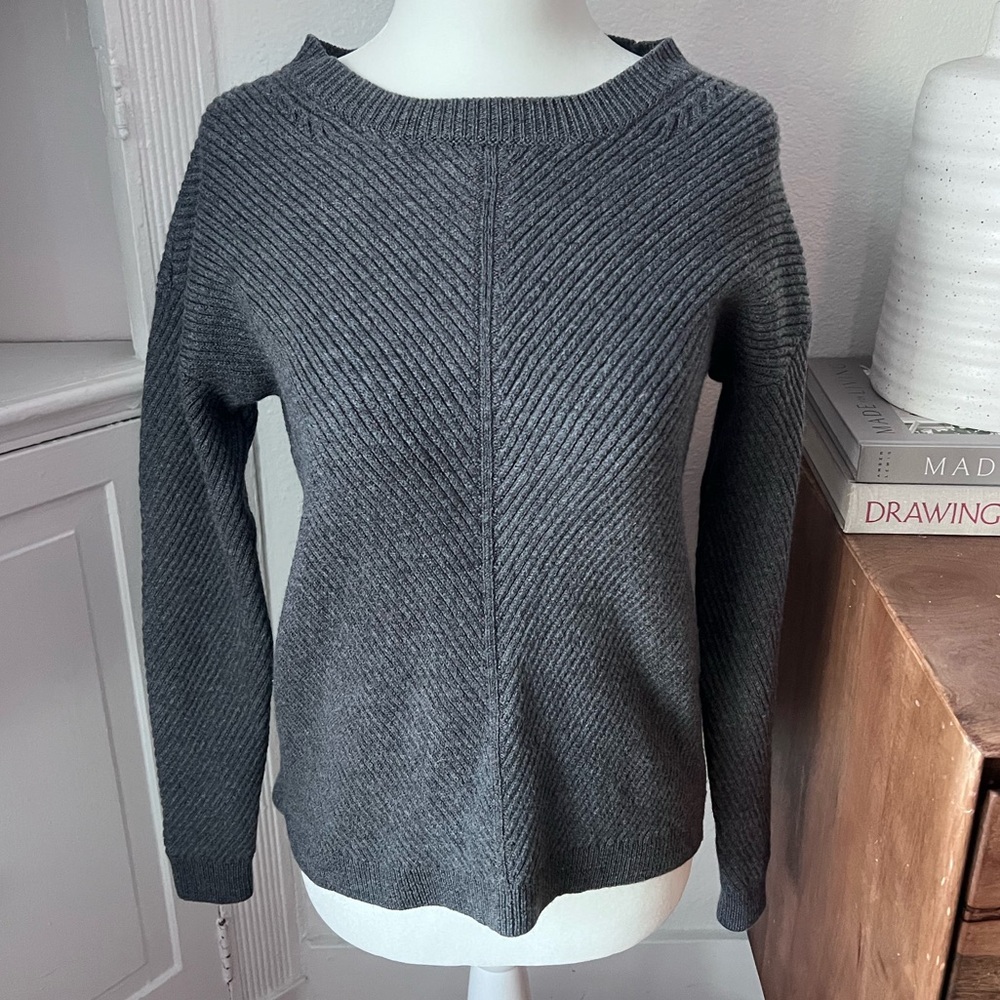Wilfred Free Merino Wool Sweater